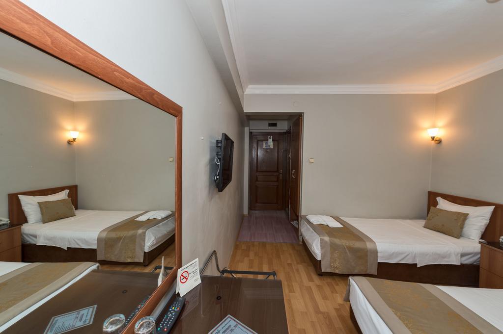 Beyaz Kugu Hotel اسطنبول المظهر الخارجي الصورة